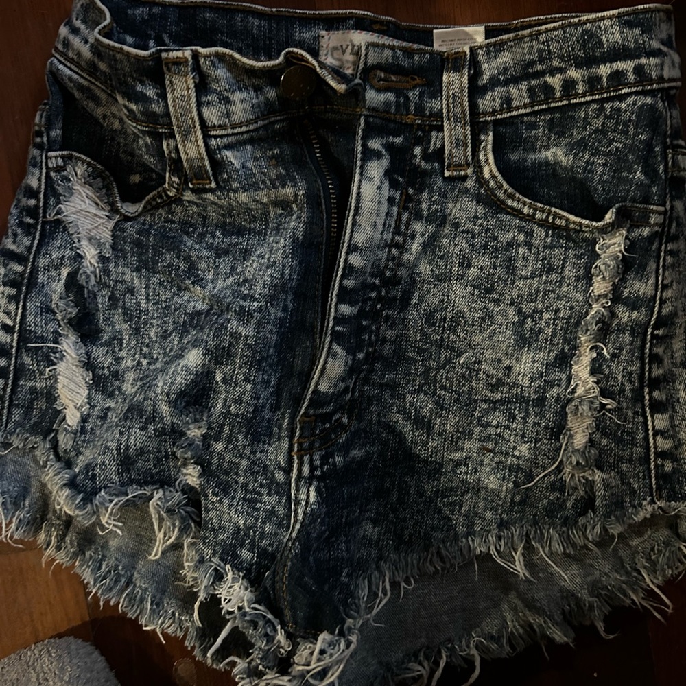 Vibrant miu shorts